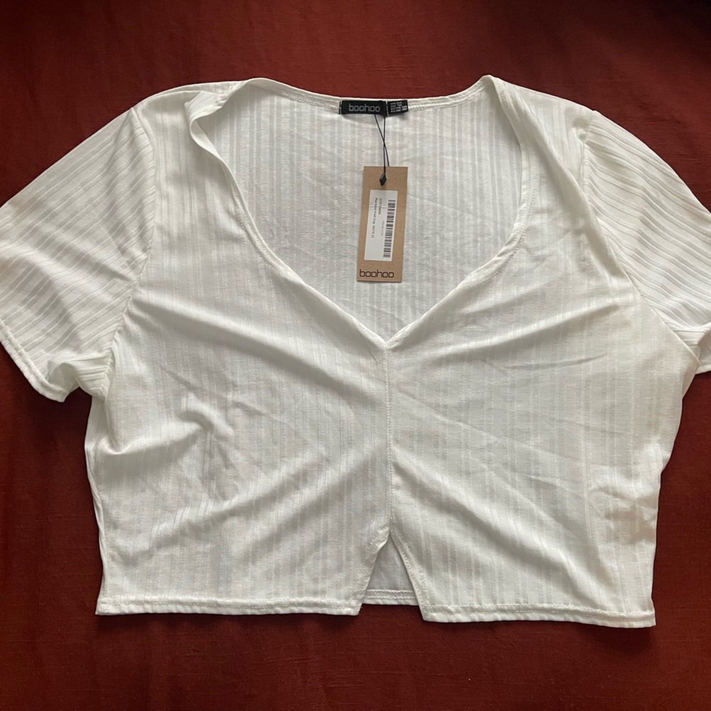 Notch Front Crop Top